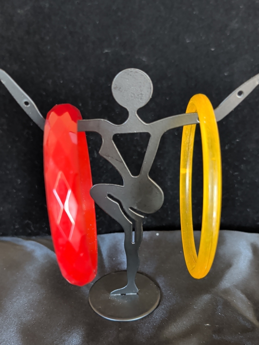 Vintage Red and "Apple Juice" Bakelite Bangle Set.